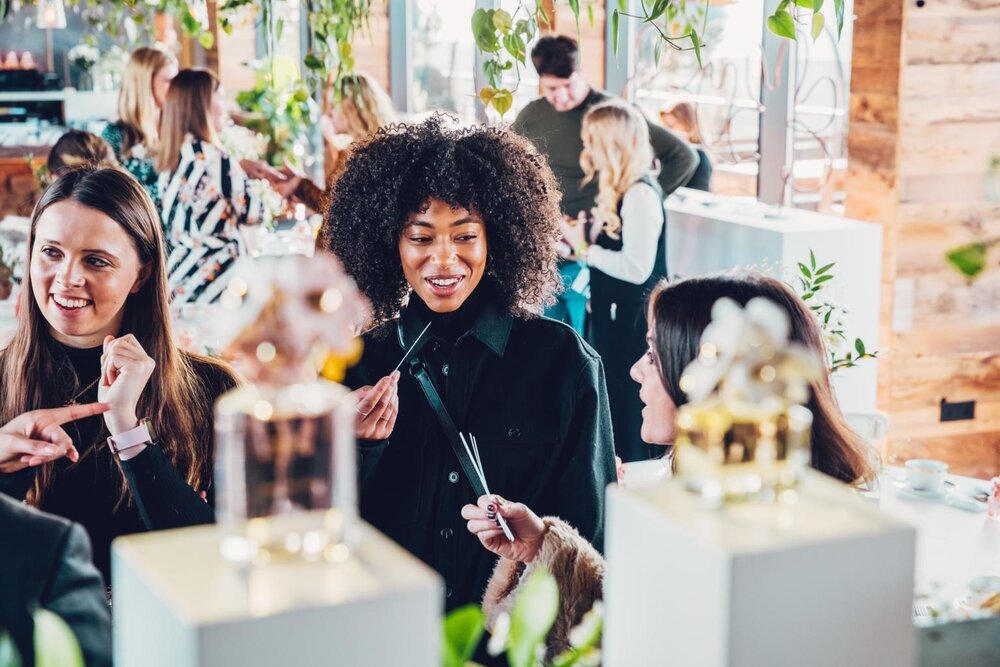 Who doesn’t love an immersive fragrance experience, a bespoke afternoon tea and a Marc Jacobs Daisy inspired macaron workshop!
