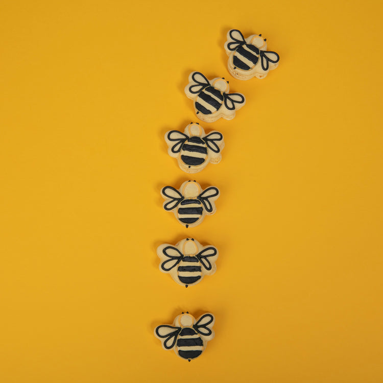 BumbleBee Macarons