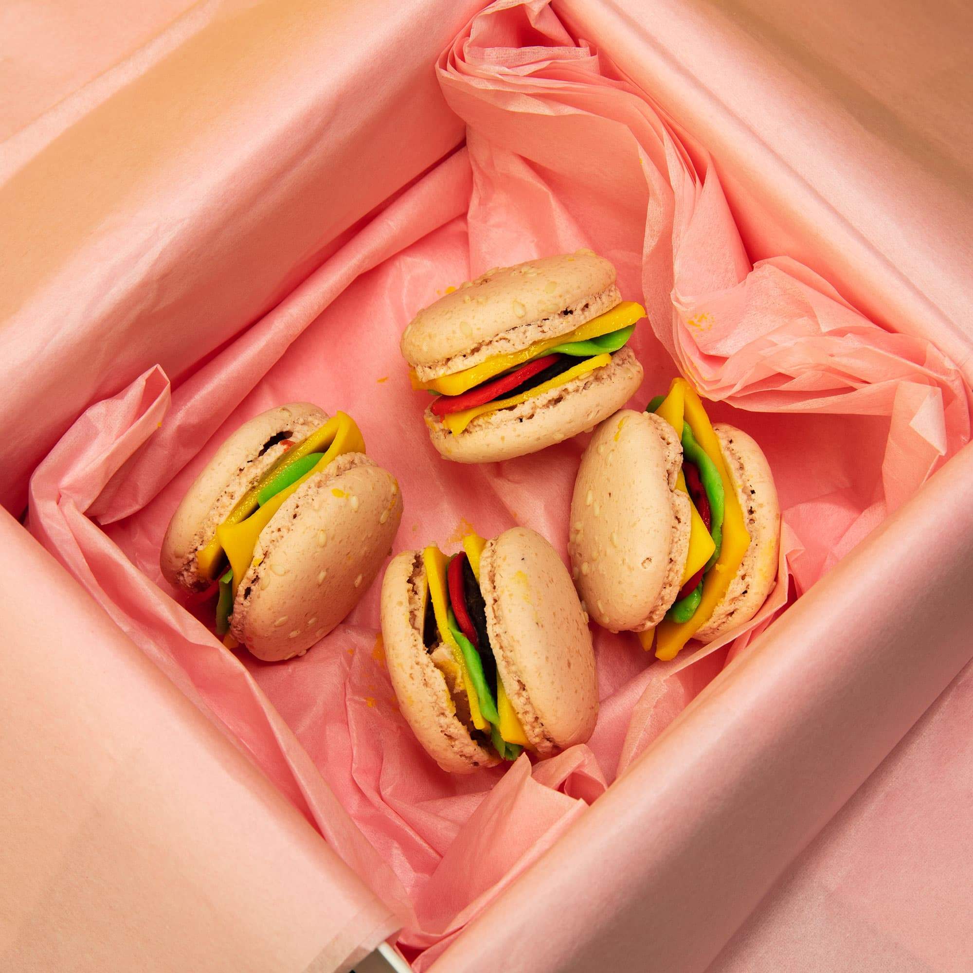 Burger Macarons