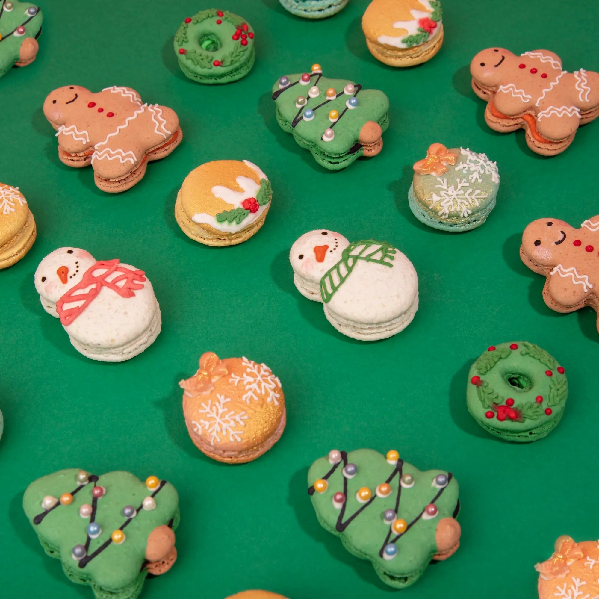 Christmas macarons